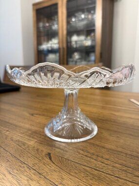 Antique Earl American Pattern Glass Pedestal Cake Stand